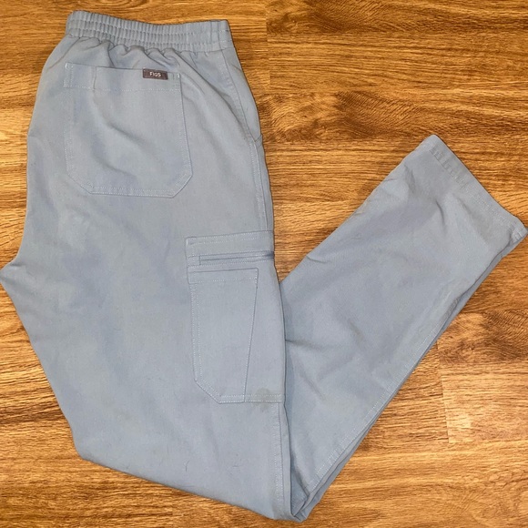 Figs - Picture 1 of 3